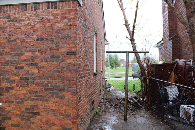 8045 Appoline Street, Detroit, MI 48228