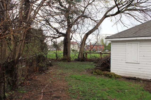 8045 Appoline Street, Detroit, MI 48228