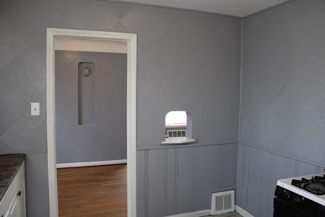 8045 Appoline Street, Detroit, MI 48228