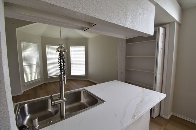 7837 Roundtable Road, Frisco, TX 75035