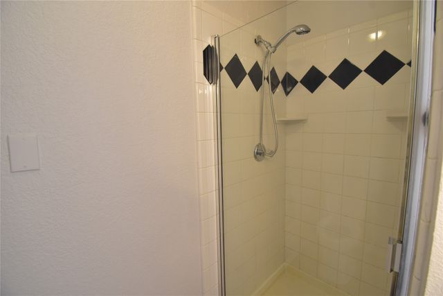 7837 Roundtable Road, Frisco, TX 75035