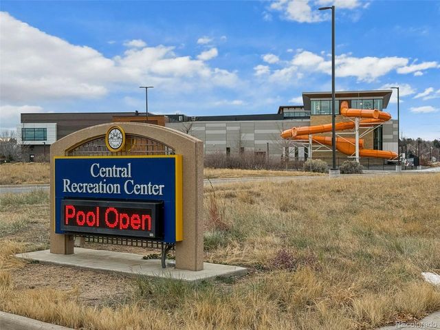 2634 S Halifax Ct, Aurora, CO 80013