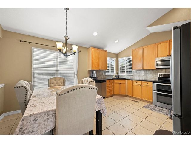 2634 S Halifax Ct, Aurora, CO 80013