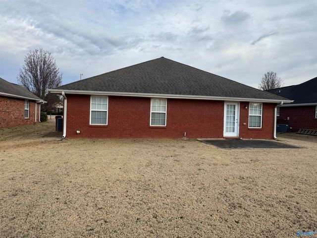 409 Summer Cove Circle, Madison, AL 35758