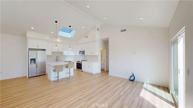 363 Flower B, Costa Mesa, CA 92627