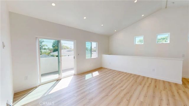 363 Flower B, Costa Mesa, CA 92627
