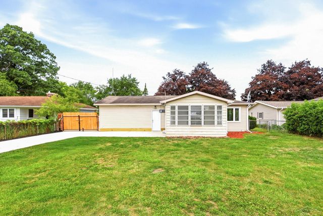 2904 Clayburn Road, Saginaw Twp, MI 48603