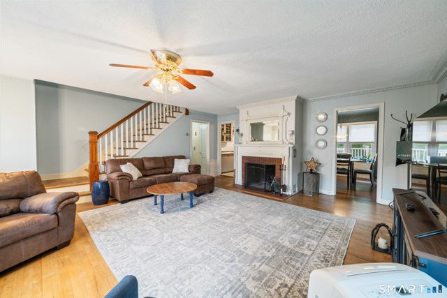 413 Watertown Road, Middlebury, CT 06762