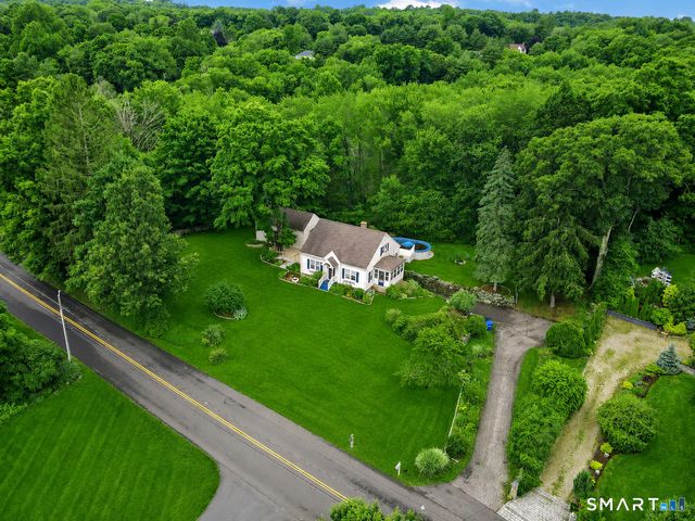 413 Watertown Road, Middlebury, CT 06762