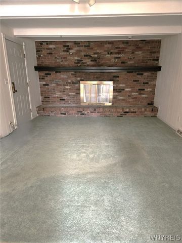 225 Donna Lea Boulevard, Amherst, NY 14221