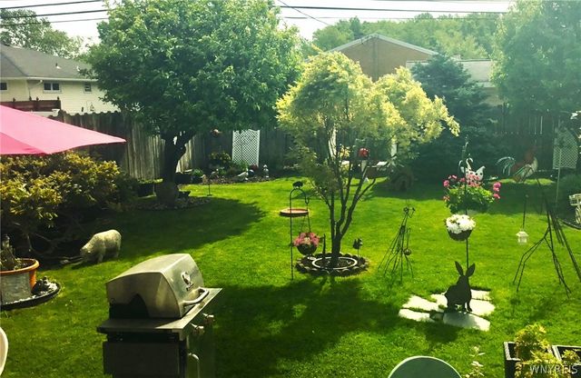 225 Donna Lea Boulevard, Amherst, NY 14221