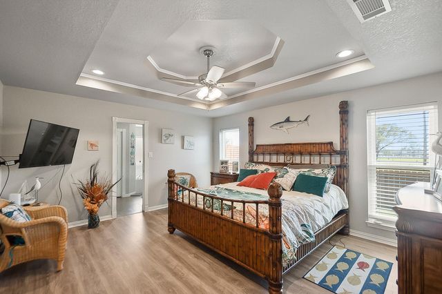 2609 Trippodo Street, Dickinson, TX 77539