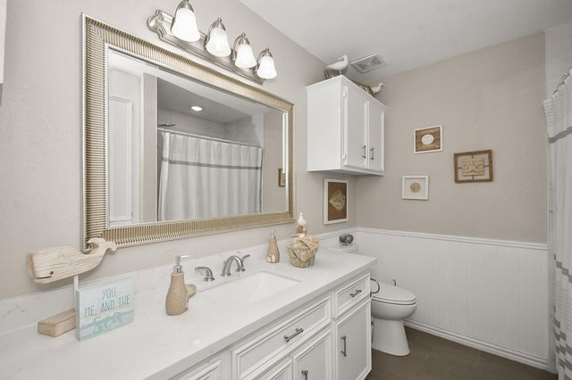 2609 Trippodo Street, Dickinson, TX 77539