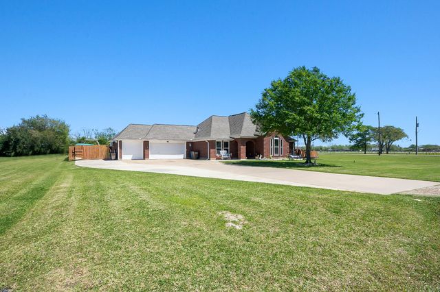 2609 Trippodo Street, Dickinson, TX 77539