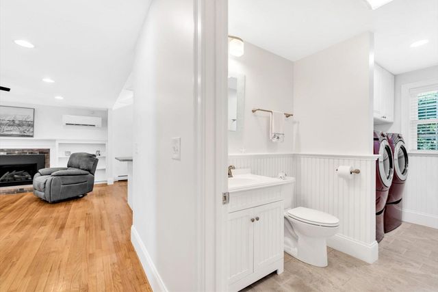 135 Scudder Avenue, Hyannis, MA 02601