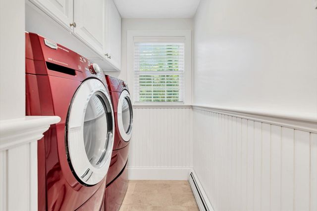 135 Scudder Avenue, Hyannis, MA 02601