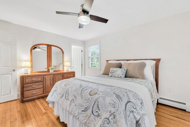 135 Scudder Avenue, Hyannis, MA 02601
