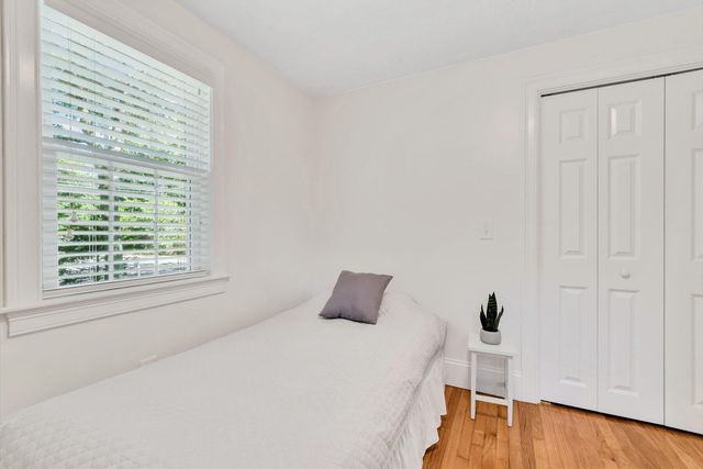 135 Scudder Avenue, Hyannis, MA 02601