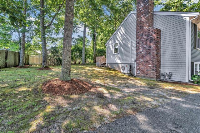 135 Scudder Avenue, Hyannis, MA 02601