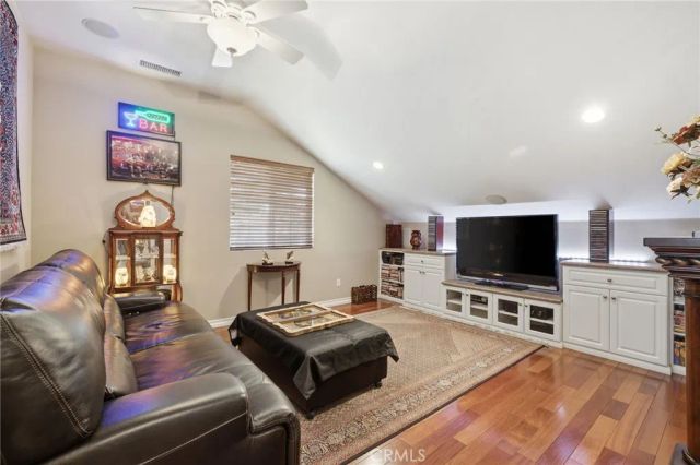 12920 Mackenzie, Tustin, CA 92782