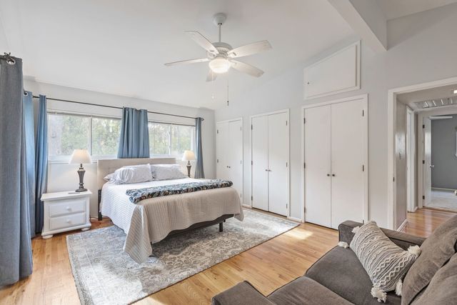 185 Kimberly Road, North Barrington, IL 60010