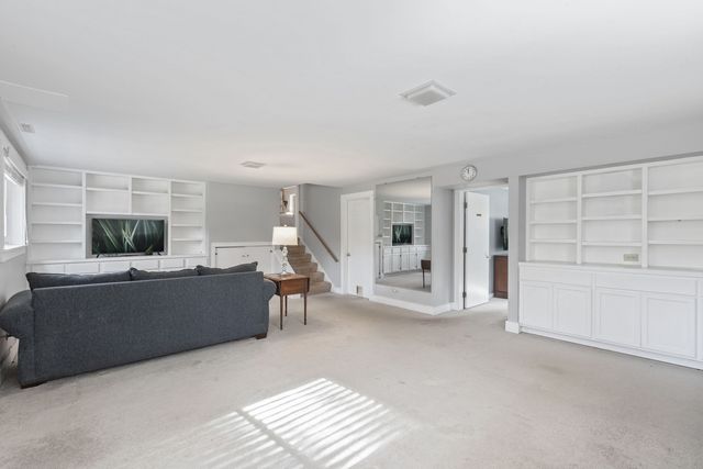 185 Kimberly Road, North Barrington, IL 60010