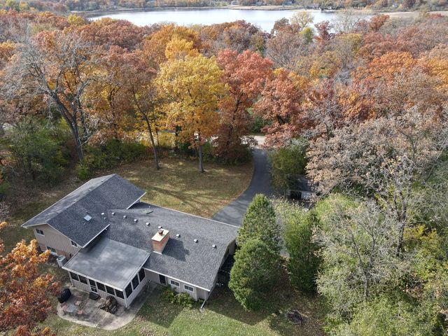 185 Kimberly Road, North Barrington, IL 60010