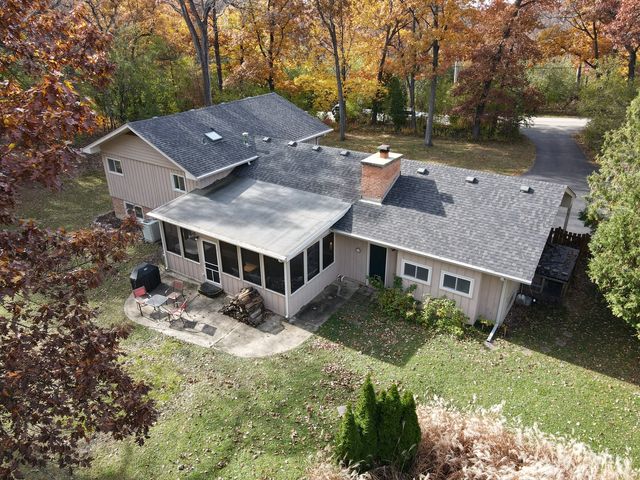 185 Kimberly Road, North Barrington, IL 60010