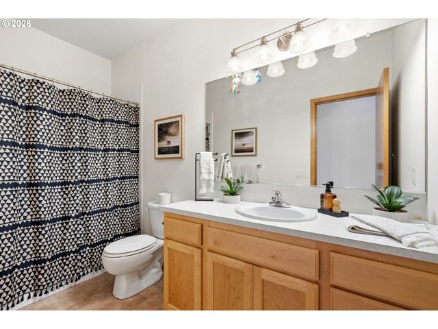 2711 HARVEST Ct, Forest Grove, OR 97116