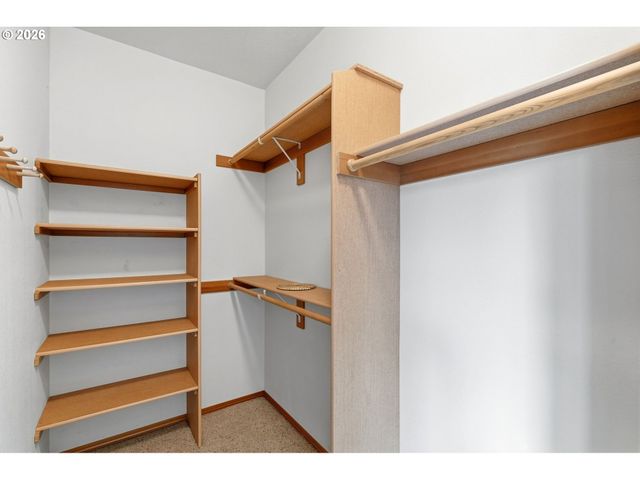 2711 HARVEST Ct, Forest Grove, OR 97116