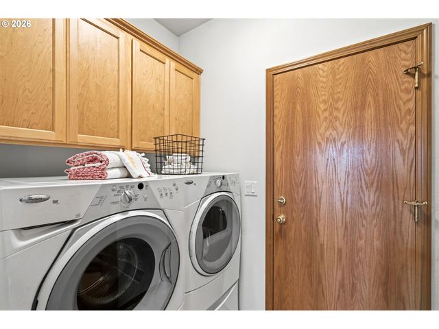 2711 HARVEST Ct, Forest Grove, OR 97116
