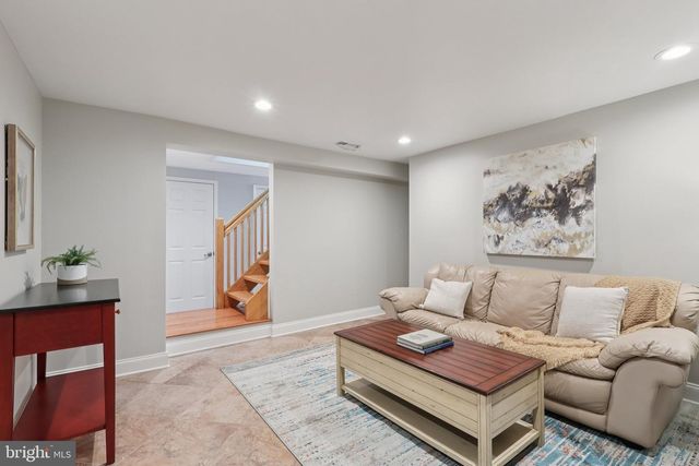 62 CALLOWHILL RD, Doylestown, PA 18901