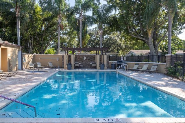 10160 SAILWINDS BOULEVARD S 104, Largo, FL 33773