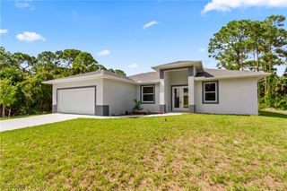 410 Thames AVE, Labelle, FL 33935