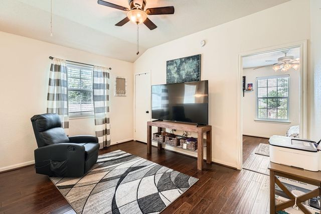 7800 Duber LN, Austin, TX 78747