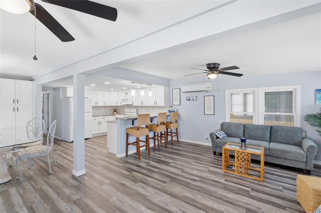 2810 14TH STREET W, Palmetto, FL 34221