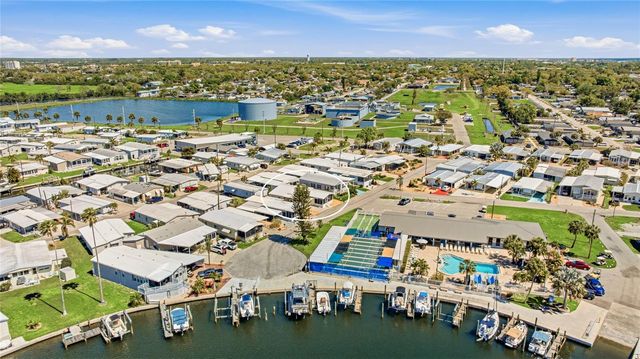 2810 14TH STREET W, Palmetto, FL 34221