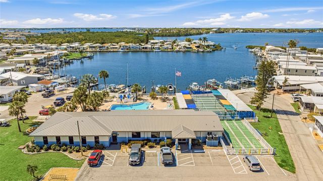 2810 14TH STREET W, Palmetto, FL 34221