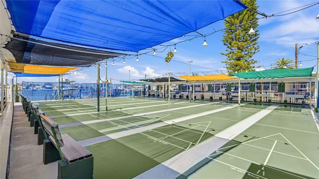 2810 14TH STREET W, Palmetto, FL 34221