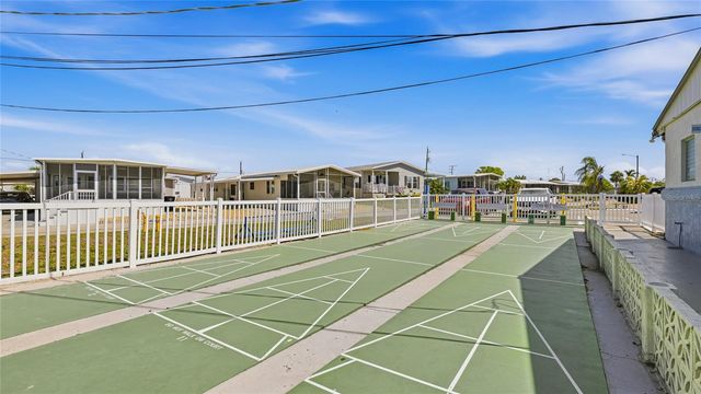 2810 14TH STREET W, Palmetto, FL 34221