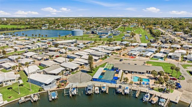 2810 14TH STREET W, Palmetto, FL 34221