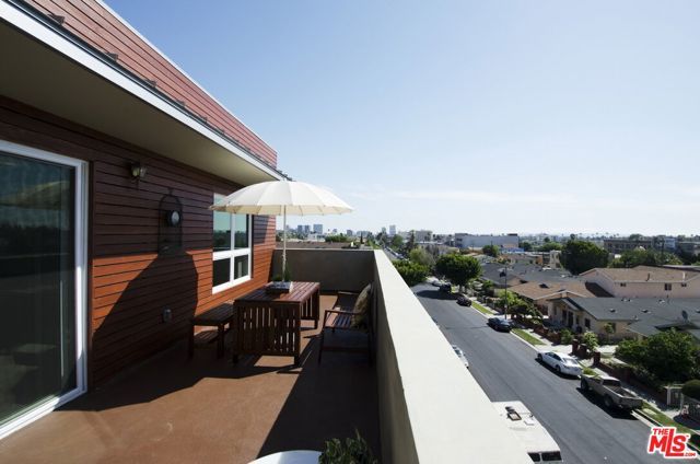 546 N Oxford Avenue 309, Los Angeles, CA 90004