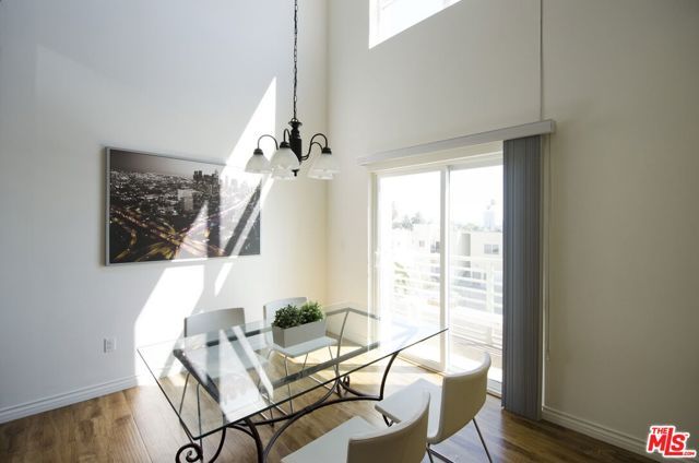546 N Oxford Avenue 309, Los Angeles, CA 90004