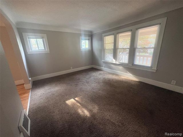 436 E Cambourne Street, Ferndale, MI 48220