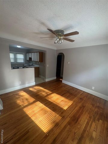 436 E Cambourne Street, Ferndale, MI 48220