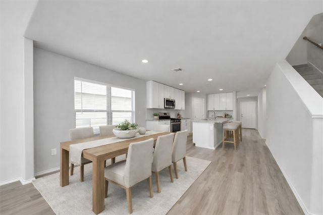 4206 Tulip Oak Drive, Houston, TX 77068