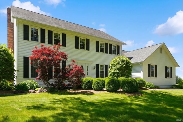 3890 N 650 E, Churubusco, IN 46723