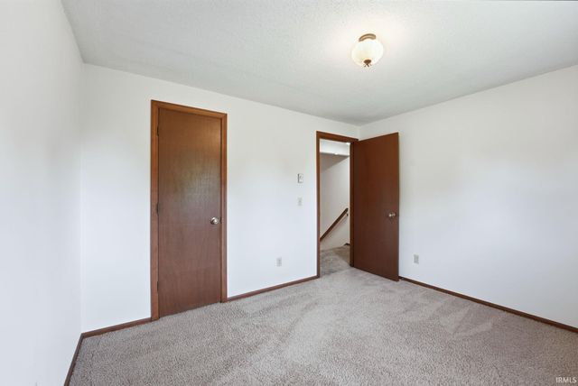 3890 N 650 E, Churubusco, IN 46723