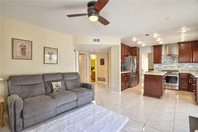 44929 Camino Alamosa, Temecula, CA 92592