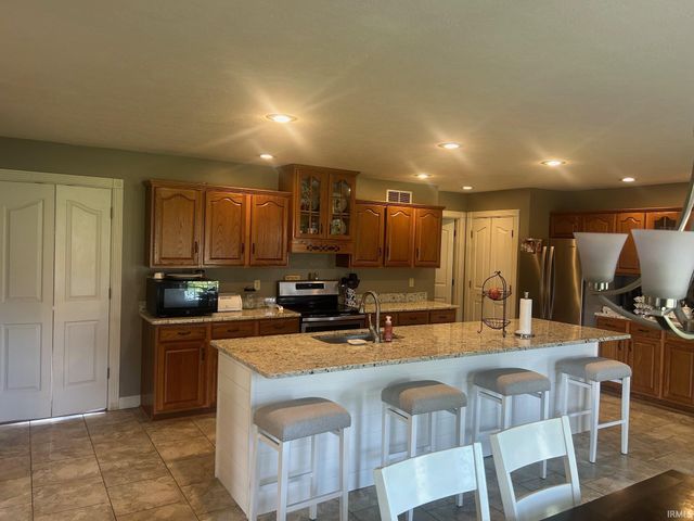 3288 Westhampton Drive, Newburgh, IN 47630